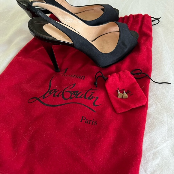 Christian Louboutin black heels - Picture 7 of 10